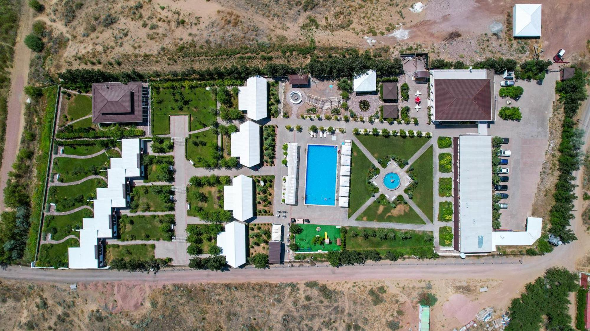 La Dolce Vita Resort Kapchagay Exterior foto